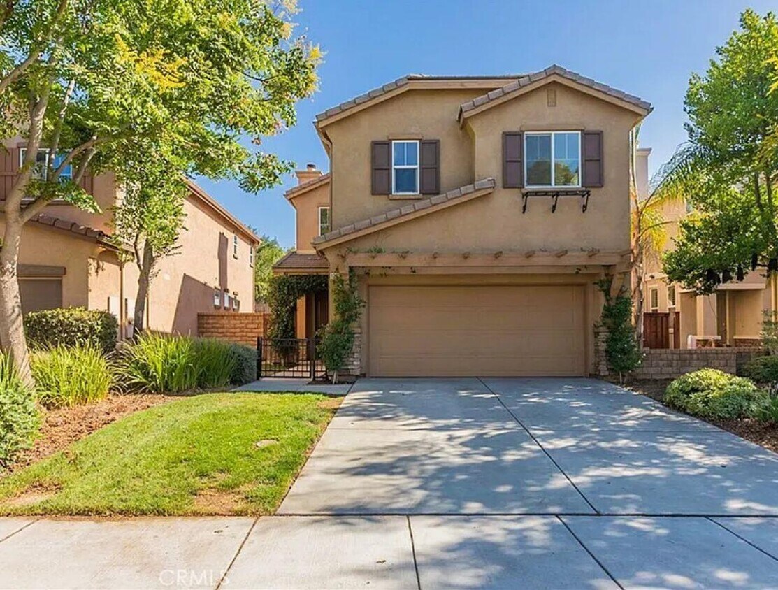 Primary Photo - 12978 Cobblestone Ln