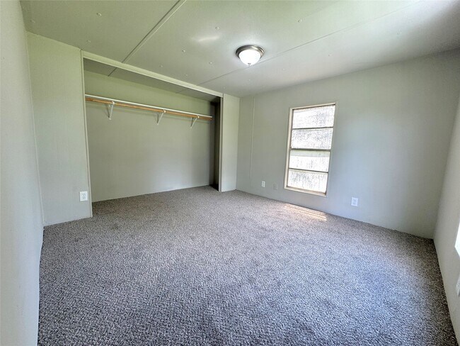 Foto del edificio - 6226 County Rd 48