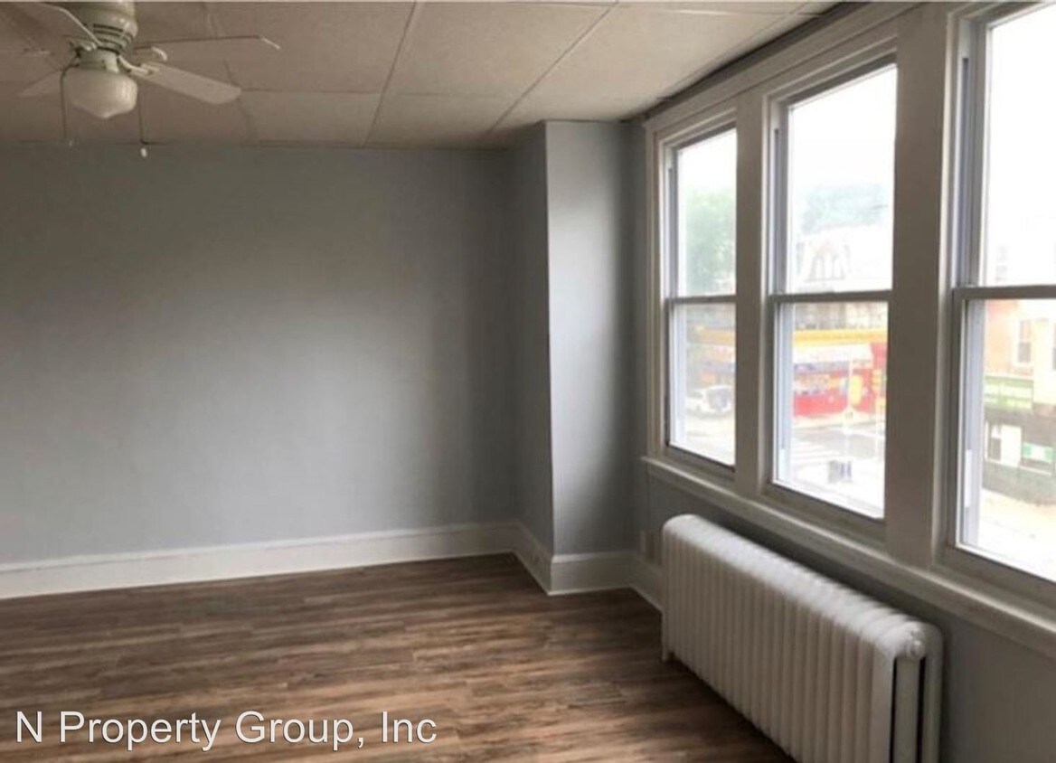 Foto principal - 5048 Wayne Ave