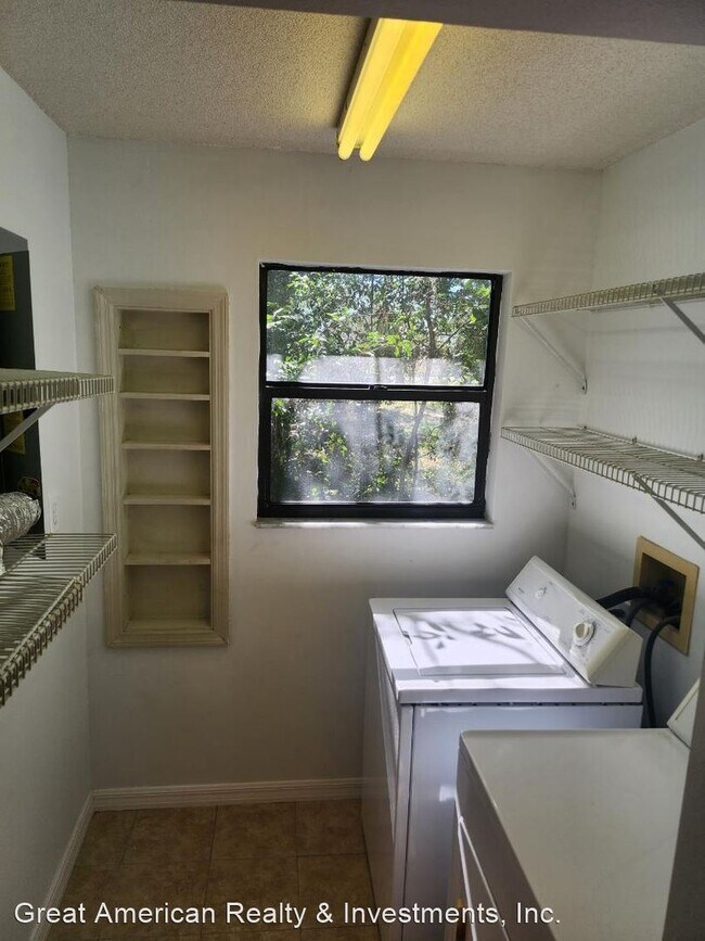 Foto del edificio - 2 br, 1 bath House - 231 Davidson Ave