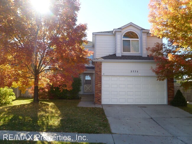 Building Photo - 4 br, 2.5 bath House - 2775 Lear Drive