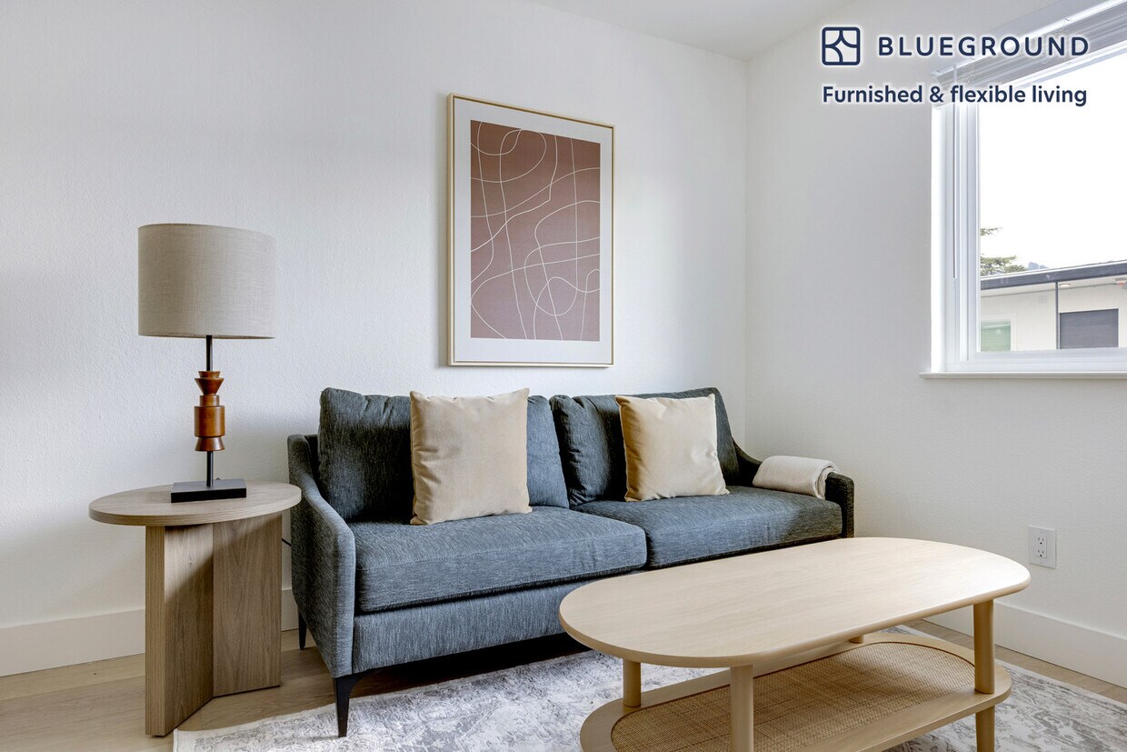 Foto principal - 2124 Parker St