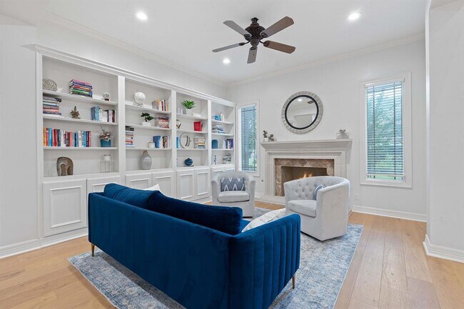 Foto del edificio - 6636 Dogwood Creek Dr