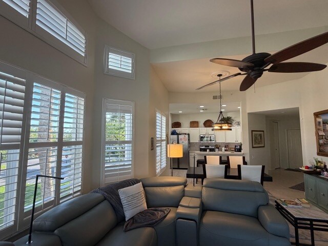 Foto del edificio - 16481 Millstone Cir