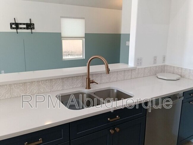 Foto del edificio - 3112 Brian Meadows Pl NW