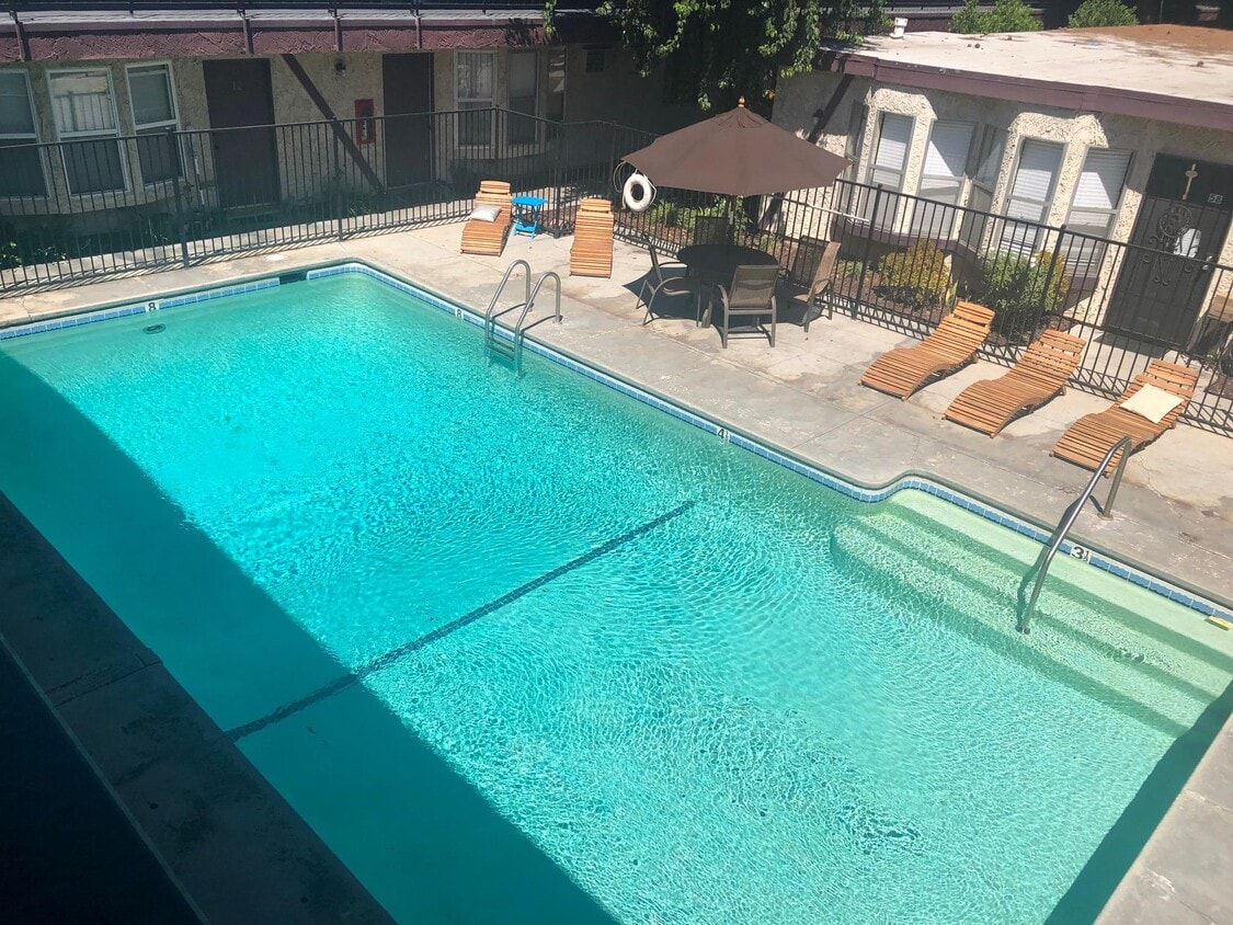 Primary Photo - Cedros Apartments