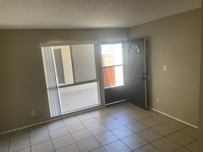Living Room - 830 S Dobson Rd
