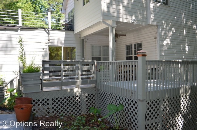 Building Photo - 5 br, 3.5 bath House - 2761 Springrock Way