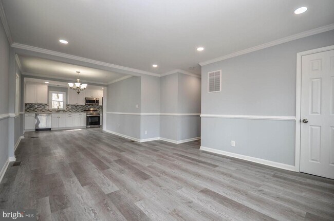 Foto del edificio - 7582 Annapolis Rd