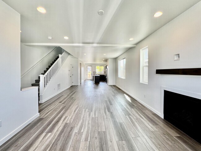 Building Photo - 3064 Mistral Way