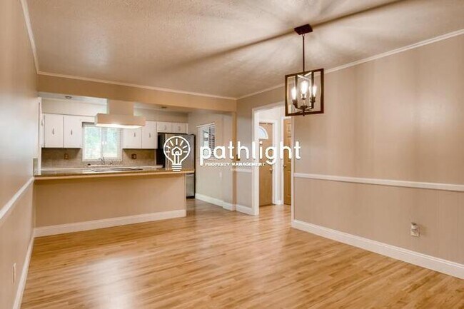 Building Photo - 802 Shangri La Dr, Seffner, FL, 33584
