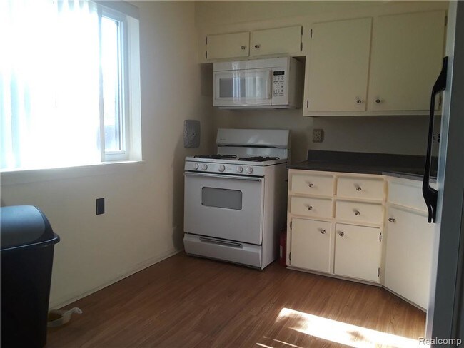 Building Photo - 29268 Tessmer Ct