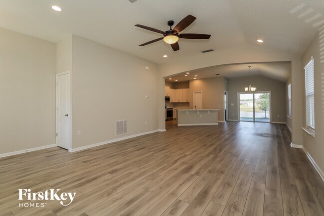 Building Photo - 64 Pickett Dr