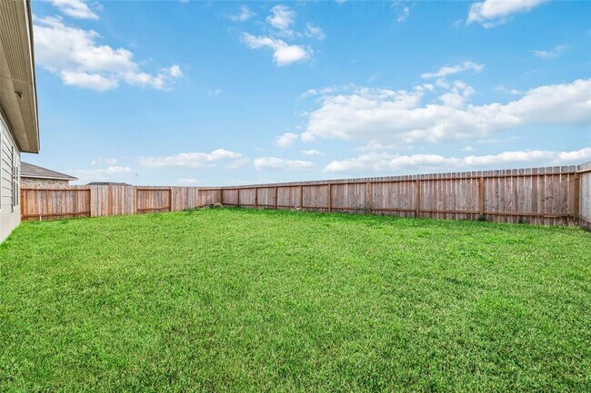 Building Photo - 21507 Bonita Vista Dr