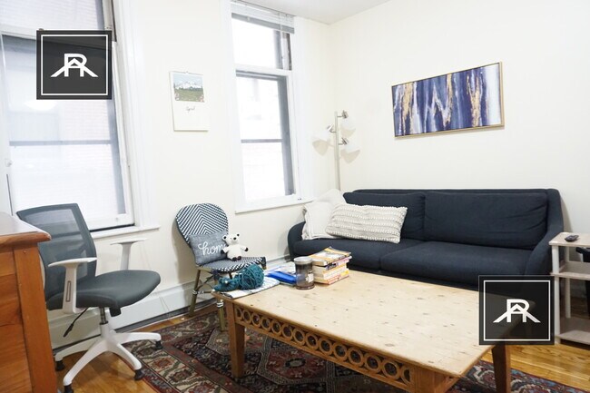 Foto del edificio - 483 Beacon St