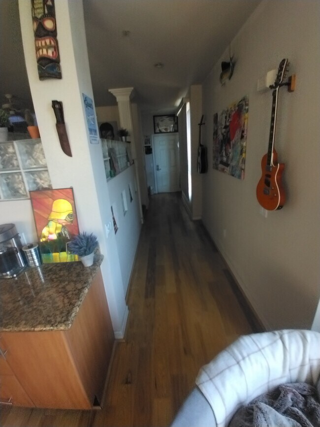 Foto del edificio - 1465 C St