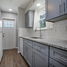 Building Photo - 412 Arborview Dr
