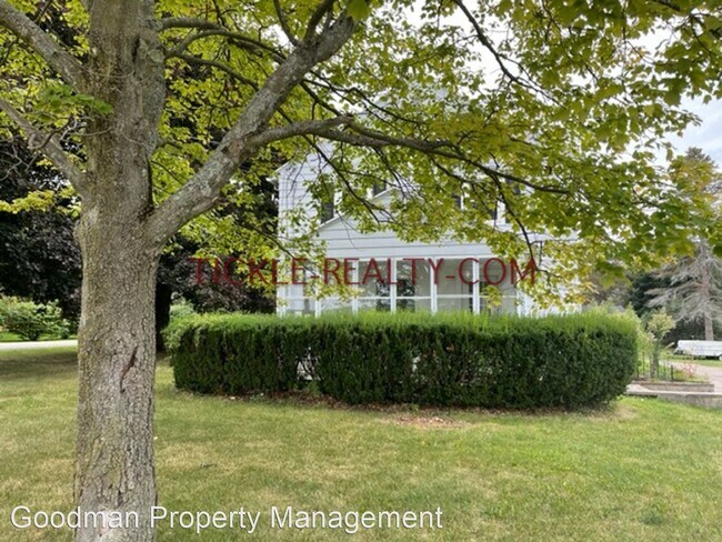 Foto del edificio - 4 br, 2 bath House - 433 Taylor Road