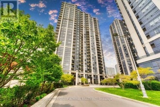 Building Photo - 153 Beecroft Rd