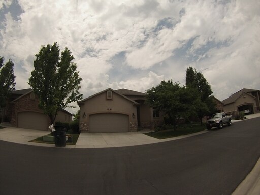 Primary Photo - 1591 W Crystal View Way