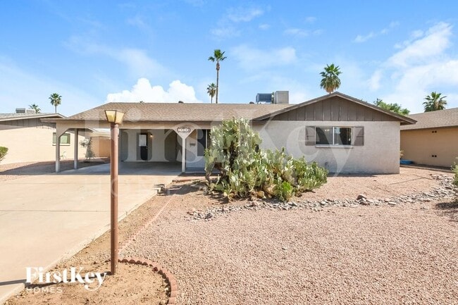 Building Photo - 1918 E Watson Dr