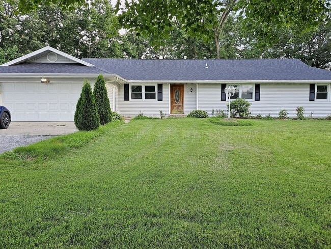 Building Photo - Your Dream Home Just Hit the Market – Don’t Miss Out!
