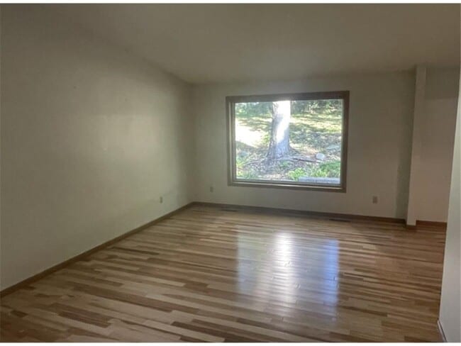 Building Photo - 14810 Lloyds Dr