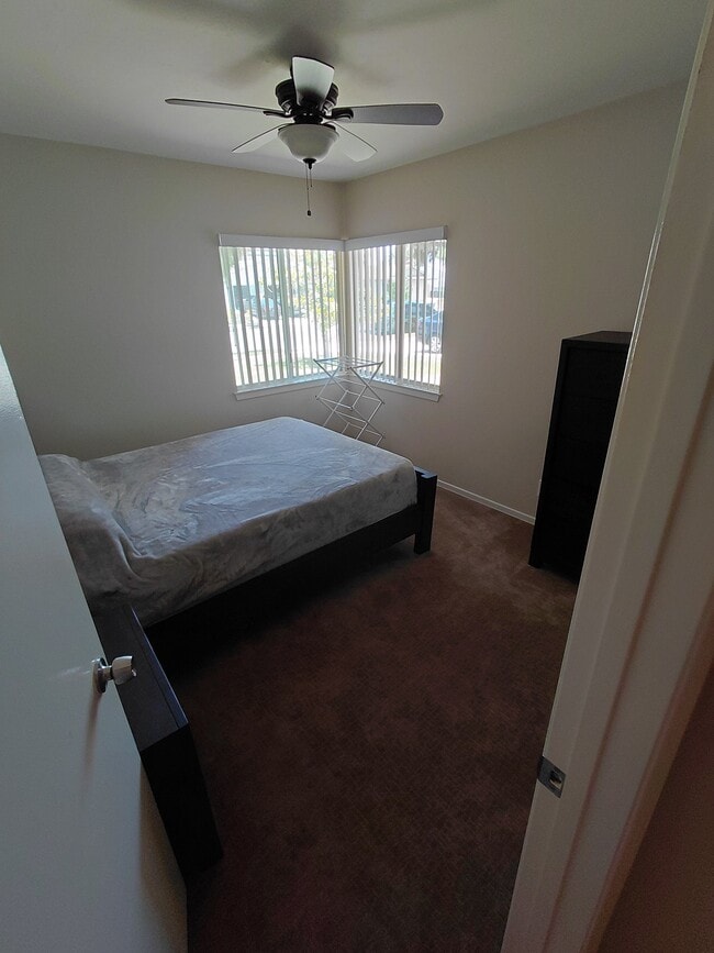 Building Photo - 575 Pierpont Dr
