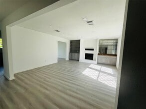 Building Photo - 16246 Los Altos Dr