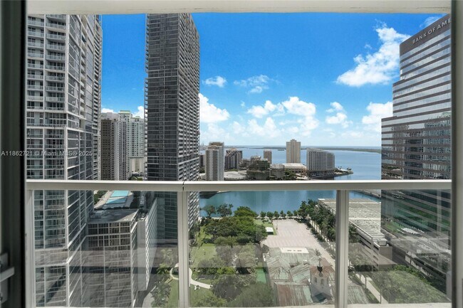 Foto del edificio - 500 Brickell Ave