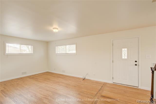 Foto del edificio - 6900 Larsh Dr