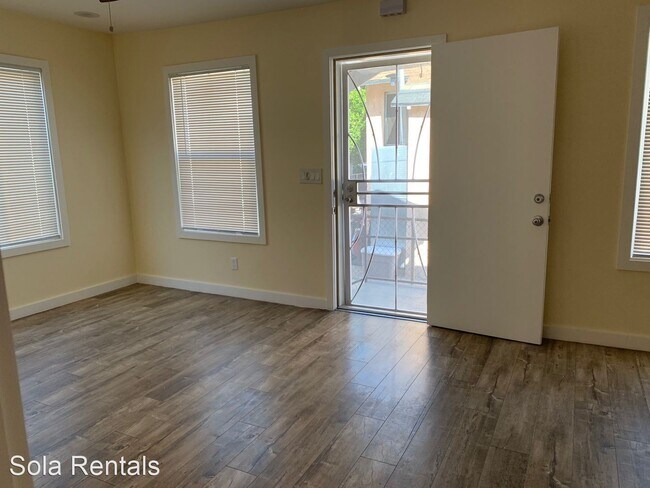 Foto del edificio - 1380 E 22nd St