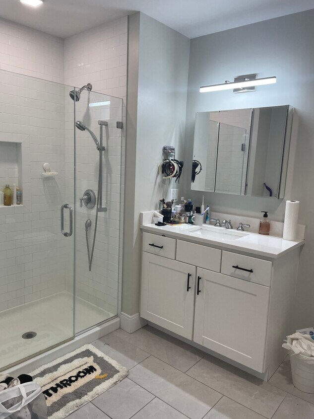 Foto del edificio - 200 Old Colony Ave