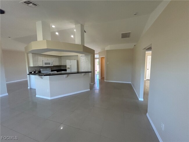 Foto del edificio - 3516 SW 15th Pl