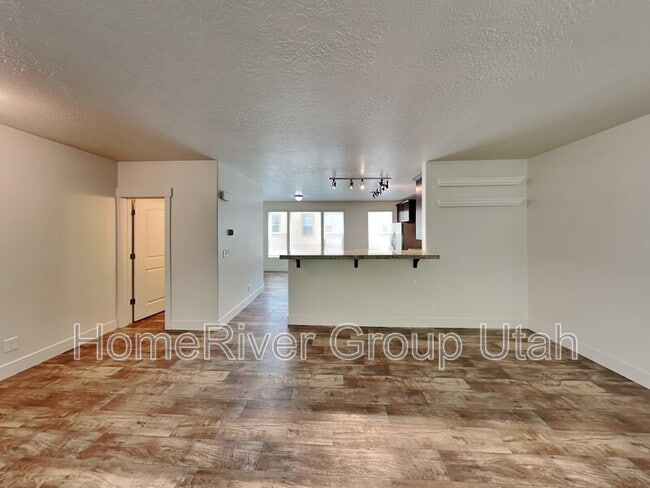 Foto del edificio - 713 Kirkbride Ave