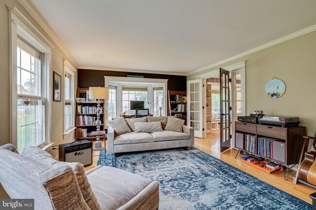 Foto del edificio - 11692 Gilman Ln