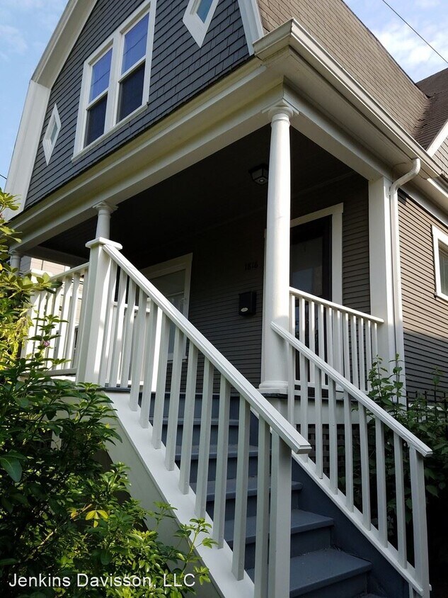 Primary Photo - 3 br, 2 bath House - 1816 SE Taylor Street