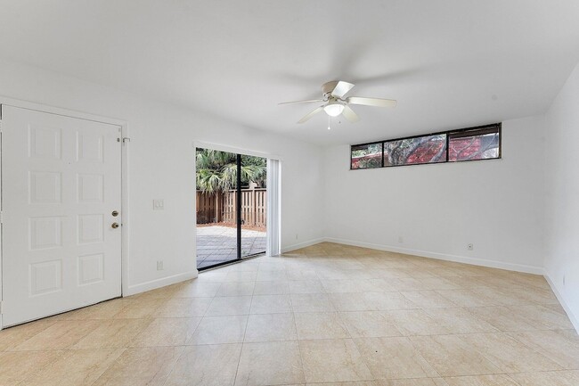 Building Photo - 8195 Severn Dr