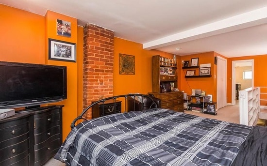 Building Photo - 825 S Linwood Ave