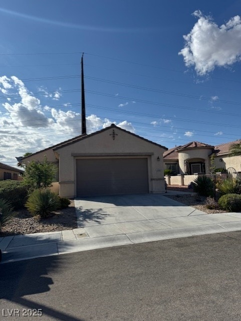 Primary Photo - 2544 Rue Colmar Dr