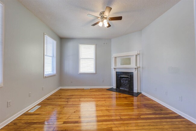 Building Photo - 699 King Street Apt #A, Charleston, SC 294...