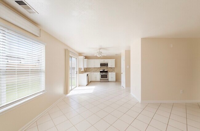 Building Photo - 11910 Fossil Rock Ln