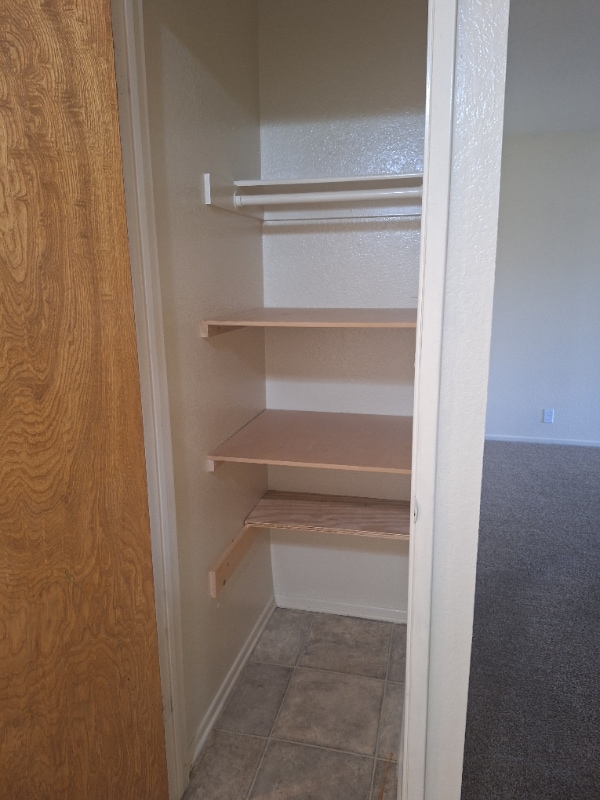Building Photo - 13606 Cerise Ave