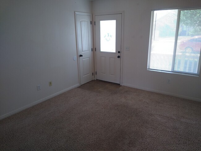 Building Photo - 60 N 4275 W