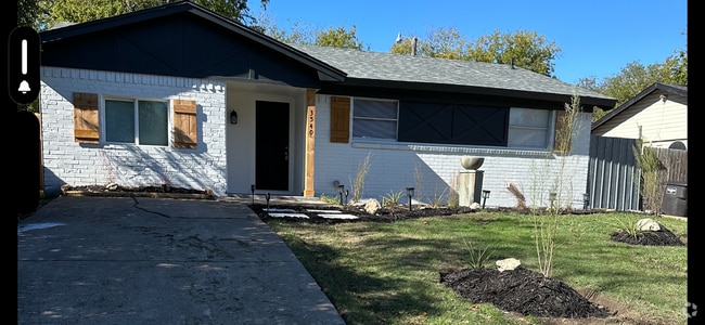 Building Photo - 3540 James Ave