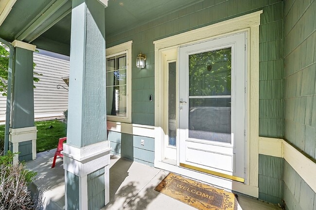 Photo - $1,995 - 4 Bed,2.5 Bathroom Home  in Colorado Springs with in Unit Laundry and Fenced in yard!