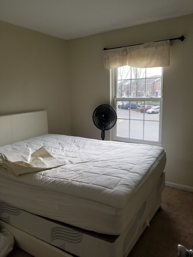 8132 Fenwick Ct, Laurel, MD 20707 Townhome Rentals in Laurel MD