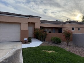 Building Photo - 641 Bear Grass St