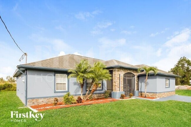 Foto del edificio - 2610 45th St W