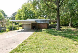 Building Photo - 3290 Pike Ave